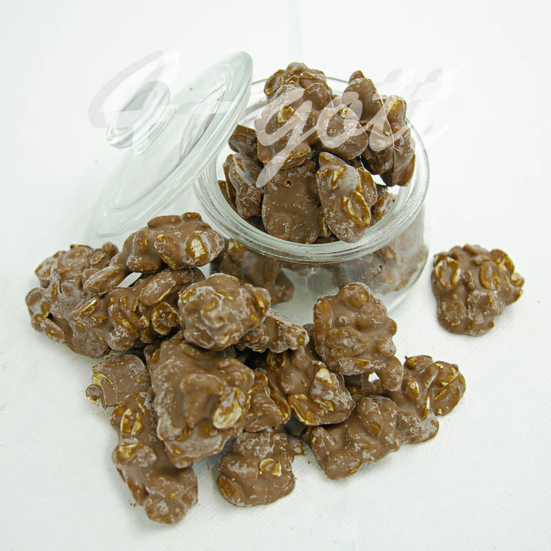 MJÖLKCHOKLAD JORDNÖTSCLUSTER